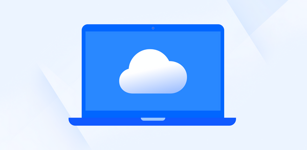 Nube dentro de un ordenador con fondo azul